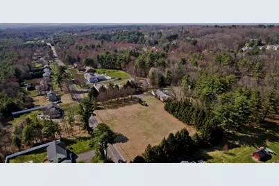 75 Lee St, East Longmeadow, MA 01028 - Photo 12
