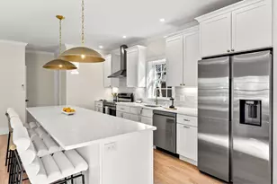 46 Mystic Lake Dr, Arlington, MA 02474 - Photo 4