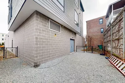 287 Maverick St #402, Boston, MA 02128 - Photo 12