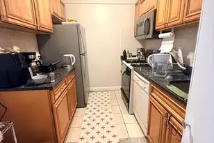 33 Pond Ave, Brookline, MA 02445 - Photo 4