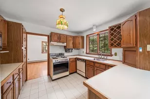 21 Club House Dr, Bourne, MA 02559 - Photo 12