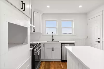 4-6 View South Ave #3, Boston, MA 02130 - Photo 6