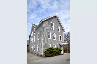 4 S Harlem St, Worcester, MA 01610 - Photo 2