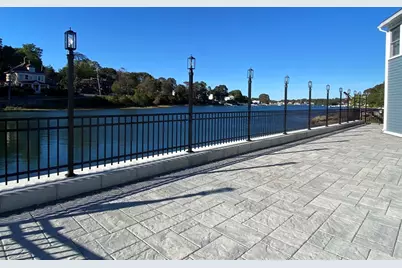406 Washington Street #1, Gloucester, MA 01930 - Photo 2