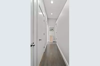 9 Harcourt Street #304, Boston, MA 02116 - Photo 4