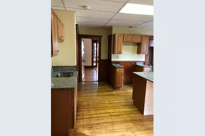 9 Euclid Ave, Worcester, MA 01610 - Photo 8