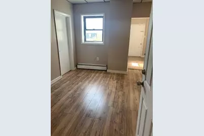 93 South Broadway St #5, Lawrence, MA 01843 - Photo 4