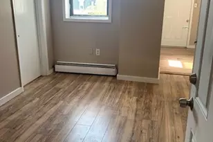 93 South Broadway St, Lawrence, MA 01843 - Photo 4