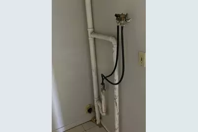 187 Newbury St #03, Lawrence, MA 01841 - Photo 12