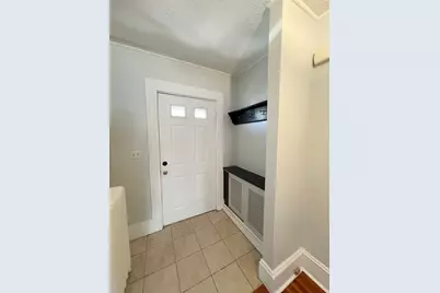 80 Linden St #80, Salem, MA 01970 - Photo 2