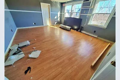 16 Central Square #2nd floor L, Bridgewater, MA 02324 - Photo 4