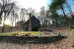 62 Peabody Ln, Greenfield, MA 01301 - Photo 4