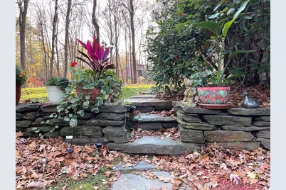 62 Peabody Lane, Greenfield, MA 01301 - Photo 2