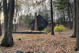 62 Peabody Ln, Greenfield, MA 01301 - Photo 8