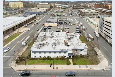 1795 Main St #206, Springfield, MA 01103 - Photo 2