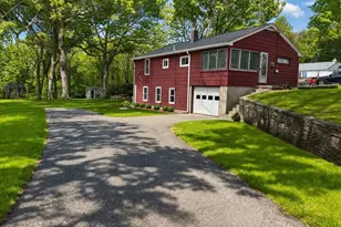 1 Sylvester Dr, Webster, MA 01570 - Photo 2