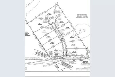 4 Unkety Brook Way, Dunstable, MA 01827 - Photo 2