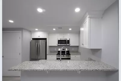 245 Elm #203, Braintree, MA 02184 - Photo 2