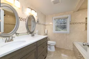 92 Mercury St, Weymouth, MA 02188 - Photo 16