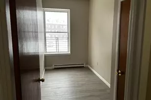 92 Gorham St, Lowell, MA 01852 - Photo 10