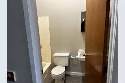 92 Gorham St #201, Lowell, MA 01852 - Photo 12