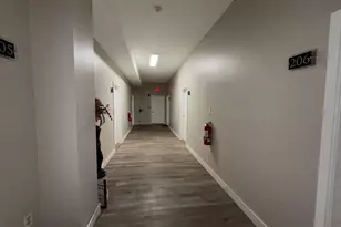 92 Gorham St, Lowell, MA 01852 - Photo 2