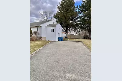 470 Pleasant St, Canton, MA 02021 - Photo 4