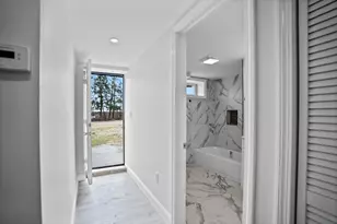 34 Ensign St, Revere, MA 02151 - Photo 26