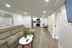 34 Ensign St, Revere, MA 02151 - Photo 4