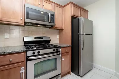 120 Wyllis Ave #319, Everett, MA 02149 - Photo 8