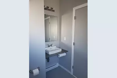 60 Foster St, Peabody, MA 01960 - Photo 6