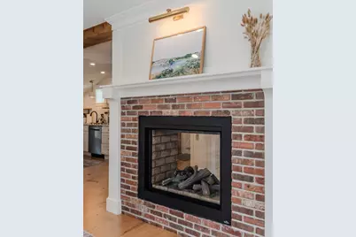 14 Sugarloaf St, Deerfield, MA 01373 - Photo 6