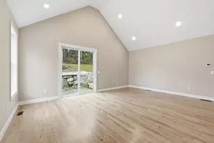 18 Lakeshore Dr, Douglas, MA 01516 - Photo 18
