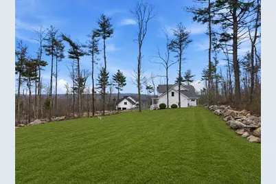 18 Lakeshore Drive, Douglas, MA 01516 - Photo 4