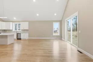 18 Lakeshore Dr, Douglas, MA 01516 - Photo 18
