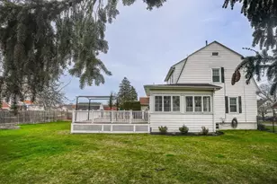 186 Westhill Ave, Somerset, MA 02726 - Photo 6