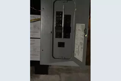 44-46 Edgewood St, Springfield, MA 01109 - Photo 32