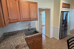 8 Wilson St, Lynn, MA 01902 - Photo 4