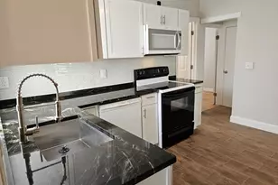 47 Lincoln, Stoneham, MA 02180 - Photo 4