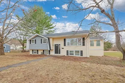 58 Ray Ave, Bellingham, MA 02019 - Photo 2