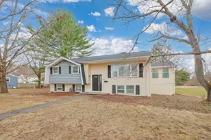 58 Ray Ave, Bellingham, MA 02019 - Photo 2