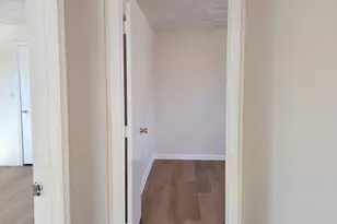 18 Tobin Ave, Chelmsford, MA 01863 - Photo 10