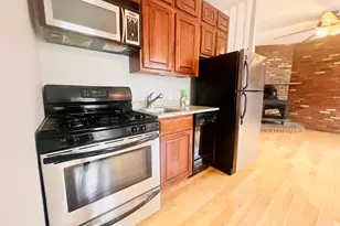 59 Phillips St, Boston, MA 02114 - Photo 2