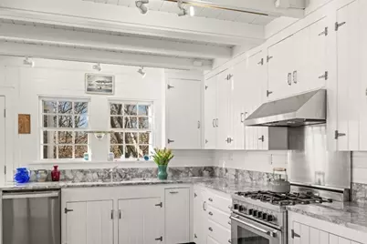 205 South Rd, Chilmark, MA 02575 - Photo 16