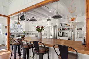 205 S Rd, Chilmark, MA 02575 - Photo 4