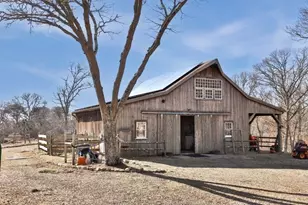 205 S Rd, Chilmark, MA 02575 - Photo 38