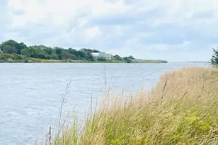 205 S Rd, Chilmark, MA 02575 - Photo 40