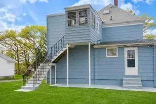 10 Oak St, Saugus, MA 01906 - Photo 24