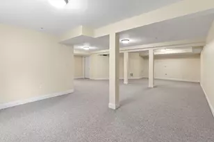 38 Courtyard Pl, Lexington, MA 02420 - Photo 20