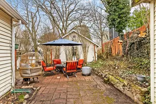 301 Forest St, Malden, MA 02148 - Photo 34